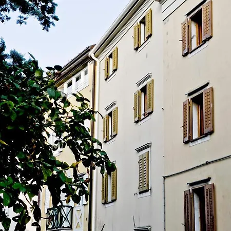 La Donota Lejlighed