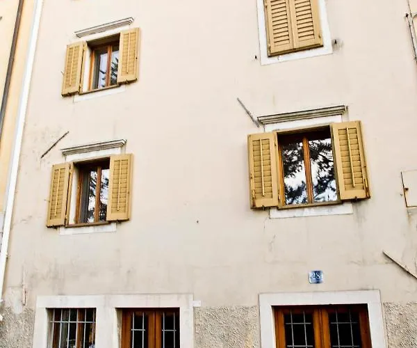 Apartman La Donota *